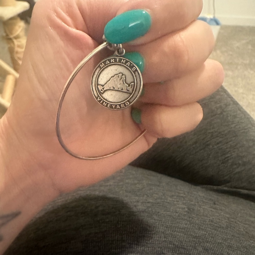 2014 Alex and ani Martha’s Vineyard bracelet.This was purchased in Edgartown,MV